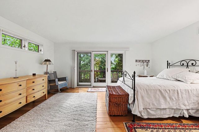 685 Green Road, Ann Arbor, MI 48105