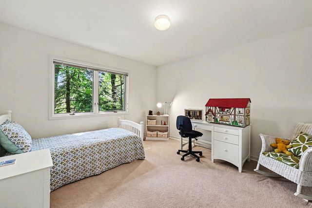 685 Green Road, Ann Arbor, MI 48105