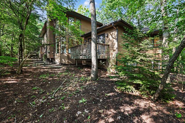 685 Green Road, Ann Arbor, MI 48105