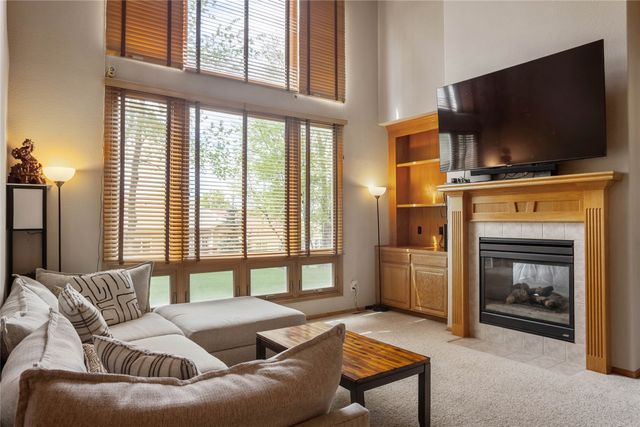 1950 Copper Wynd Court, Pleasant Hill, IA 50327