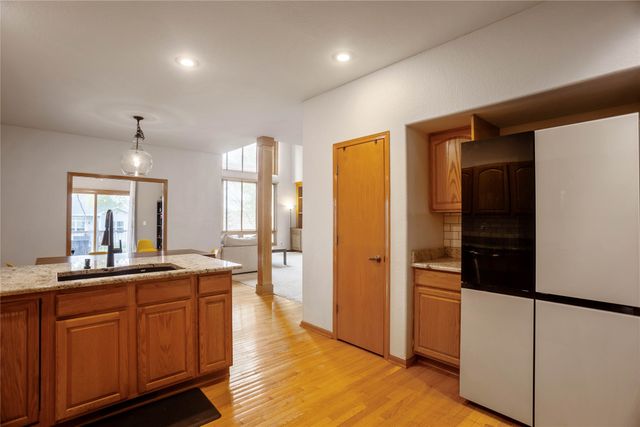 1950 Copper Wynd Court, Pleasant Hill, IA 50327