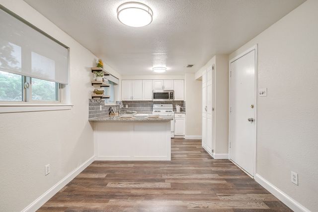908 Skylark, Mansfield, TX 76063