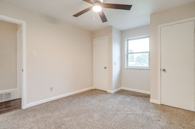 908 Skylark, Mansfield, TX 76063