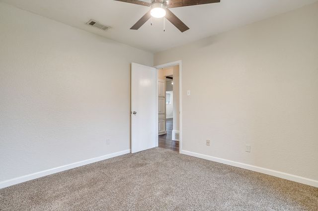 908 Skylark, Mansfield, TX 76063