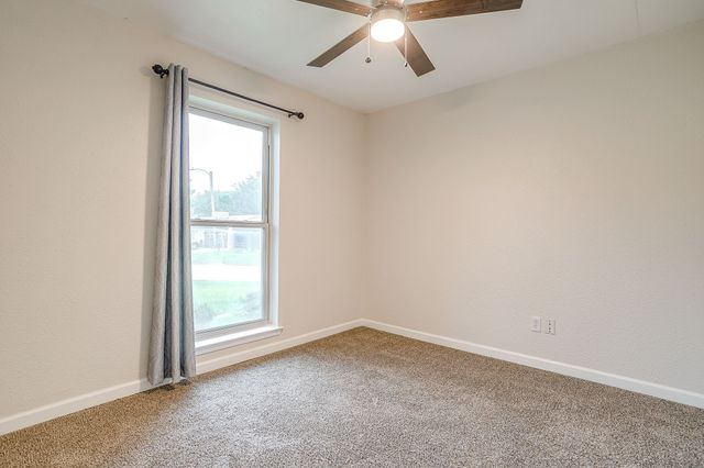 908 Skylark, Mansfield, TX 76063