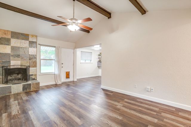 908 Skylark, Mansfield, TX 76063
