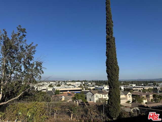 9640 Nevada Avenue, Chatsworth, CA 91311