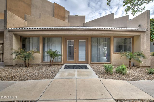 4850 E DESERT COVE Avenue 241, Scottsdale, AZ 85254