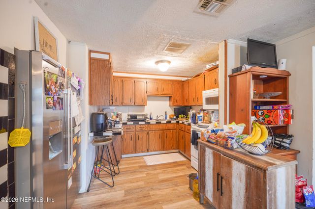 5211 ARROWSMITH Road, Jacksonville, FL 32208