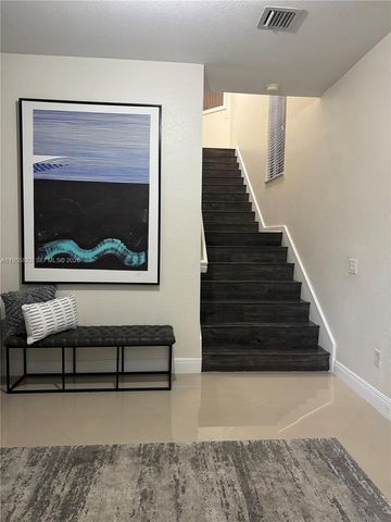 1547 Passion Vine Cir 5-3, Weston, FL 33326