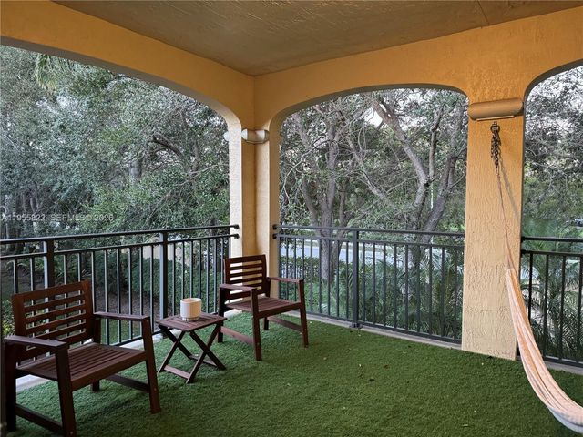 1547 Passion Vine Cir 5-3, Weston, FL 33326