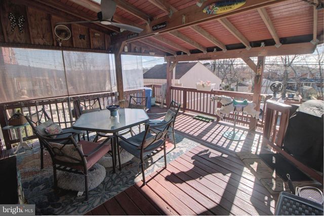 1027 DOWNTON RD, Halethorpe, MD 21227