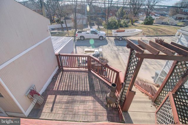 1027 DOWNTON RD, Halethorpe, MD 21227