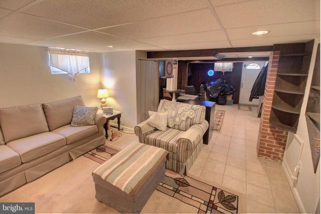 1027 DOWNTON RD, Halethorpe, MD 21227