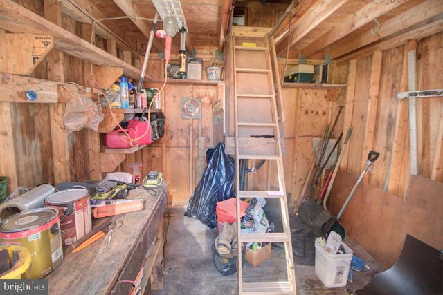 1027 DOWNTON RD, Halethorpe, MD 21227