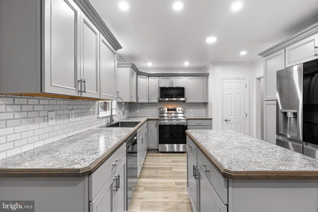 420 STEHMAN CHURCH RD, Millersville, PA 17551