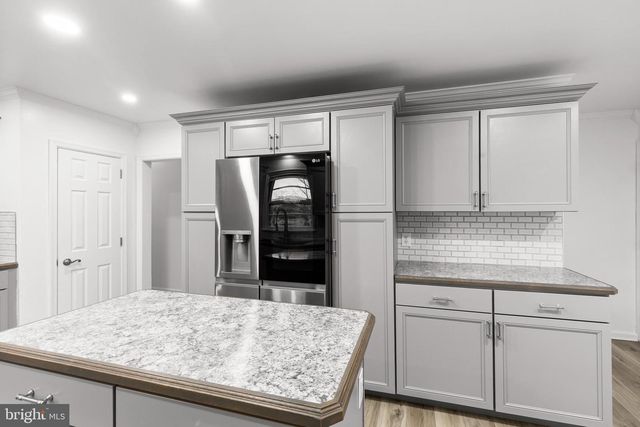 420 STEHMAN CHURCH RD, Millersville, PA 17551