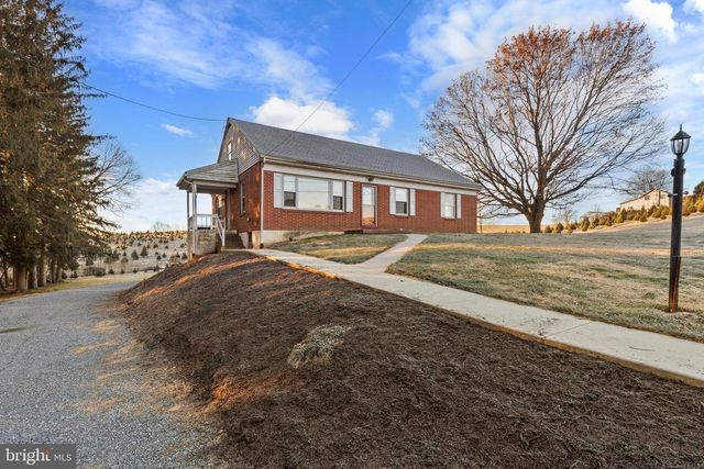 420 STEHMAN CHURCH RD, Millersville, PA 17551