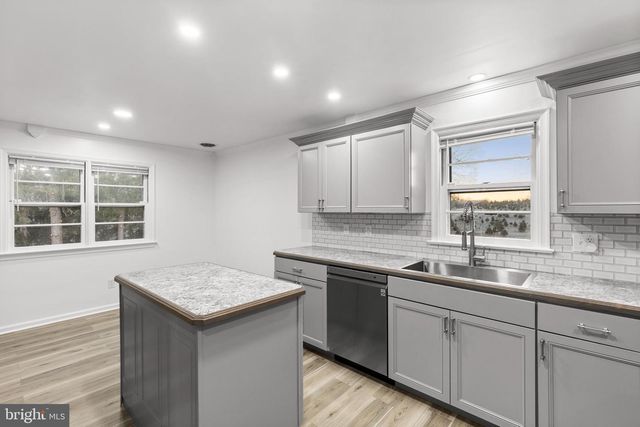 420 STEHMAN CHURCH RD, Millersville, PA 17551