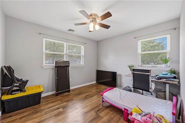 1322 West Rosemont Drive, Bethlehem City, PA 18018