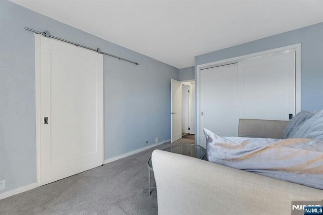 3 Horizon Road 1002, Fort Lee, NJ 07024