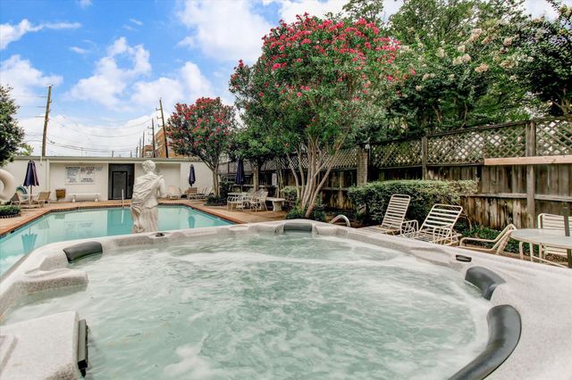 2600 Bellefontaine Street C22, Houston, TX 77025