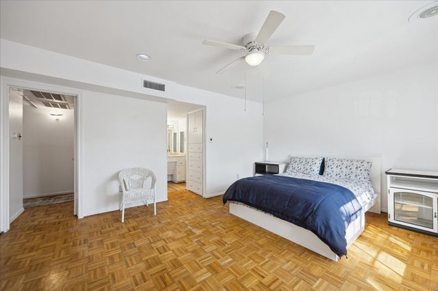 2600 Bellefontaine Street C22, Houston, TX 77025