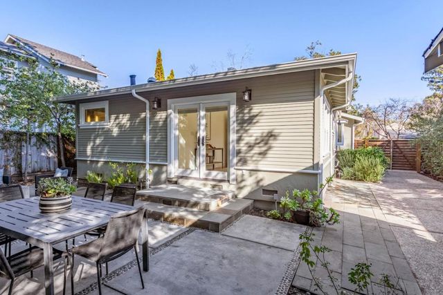 1032 Fulton Street, Palo Alto, CA 94301
