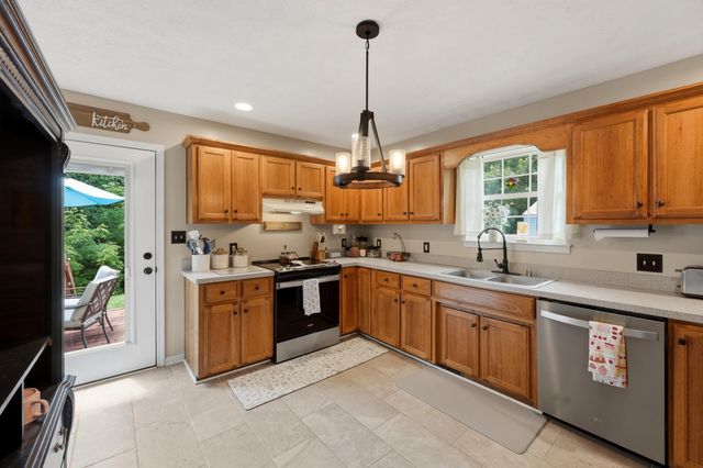 120 Yorkshire Drive, Lawrenceburg, KY 40342