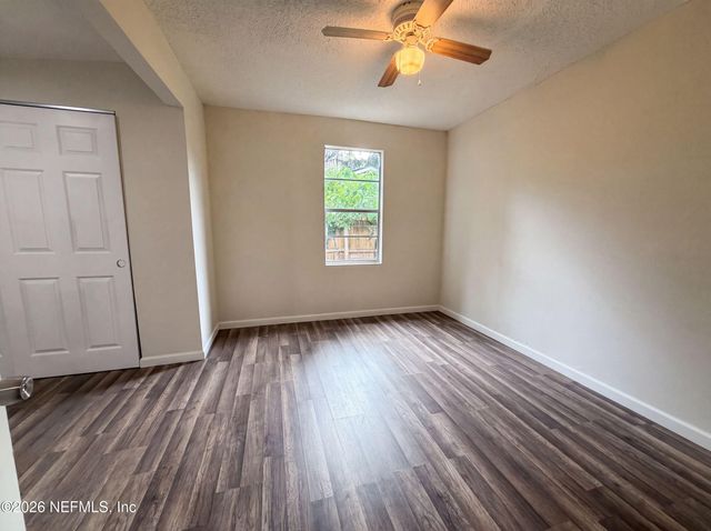 1340 OTTAWA Avenue, Jacksonville, FL 32210