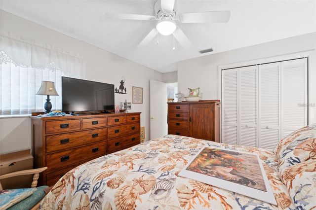 4557 GLEN HOLLOW, New Port Richey, FL 34653