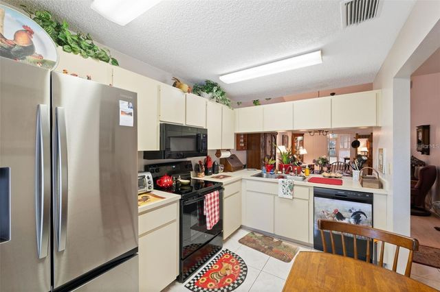 4557 GLEN HOLLOW, New Port Richey, FL 34653