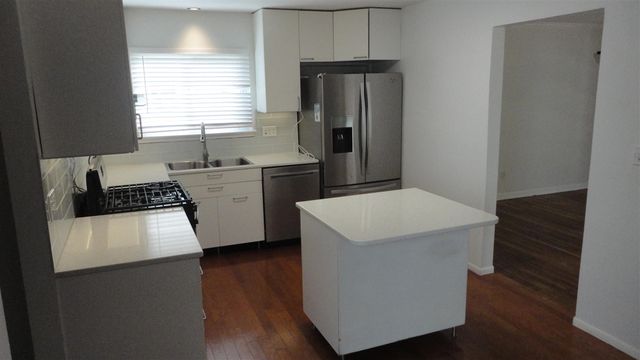 2543 Antietam Drive, Ann Arbor, MI 48105