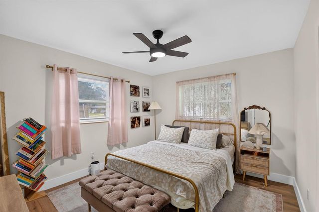 432 W Shadyside Circle, West Palm Beach, FL 33415