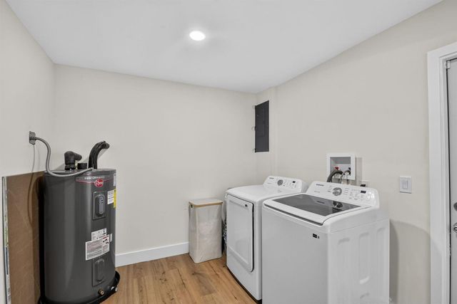 432 W Shadyside Circle, West Palm Beach, FL 33415