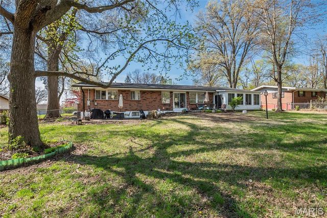 1525 Bayonne Drive, Spanish Lake, MO 63138