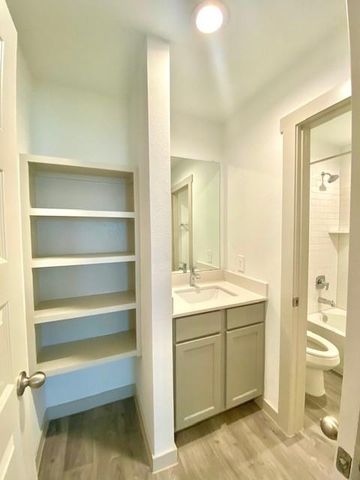 7023 Sunbreeze Lane, Rosenberg, TX 77469