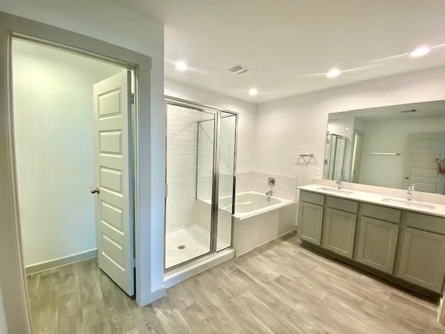 7023 Sunbreeze Lane, Rosenberg, TX 77469