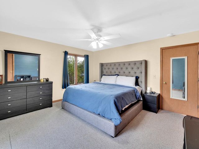 8020 Sage STREET, Burlington, WI 53105