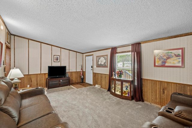 252 Trailwood Drive, Austin, AR 72007