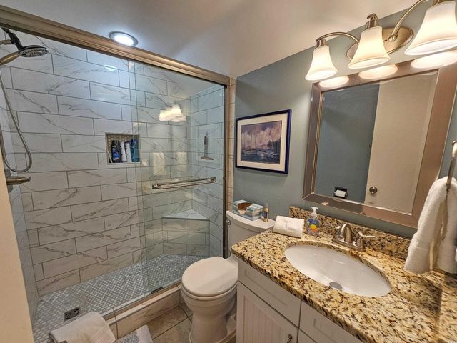 301 Myrtlewood Ct Apt 17E, Myrtle Beach, SC 29572
