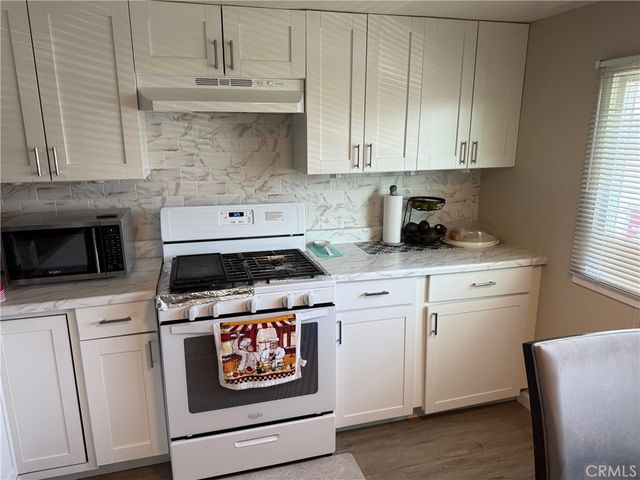 260 N Lyon 38, Hemet, CA 92543