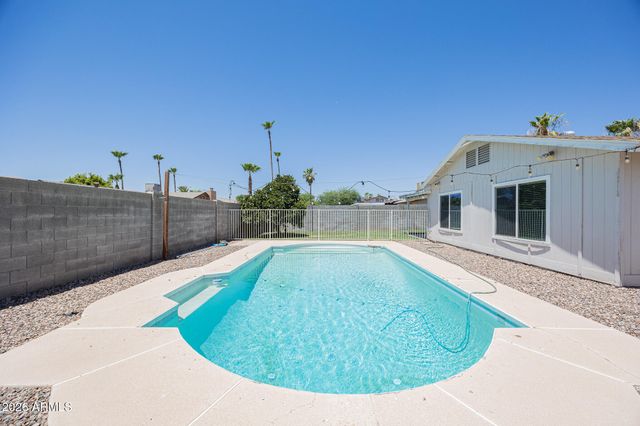 3715 E SWEETWATER Avenue, Phoenix, AZ 85032