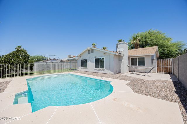 3715 E SWEETWATER Avenue, Phoenix, AZ 85032