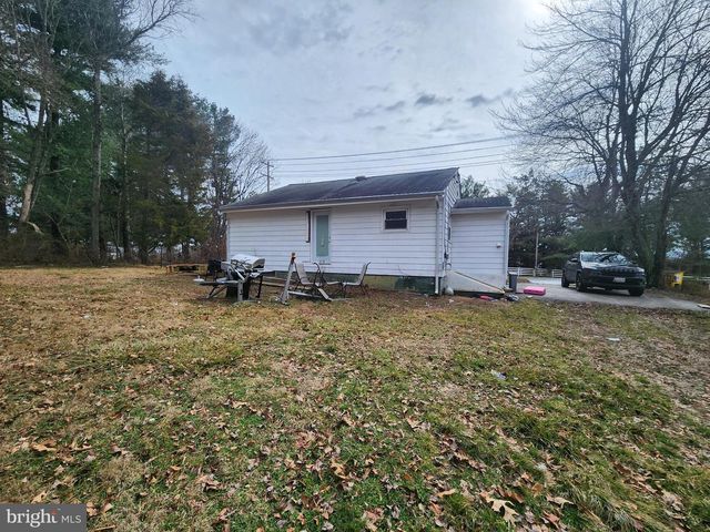 5730 RIDGE RD, Mount Airy, MD 21771