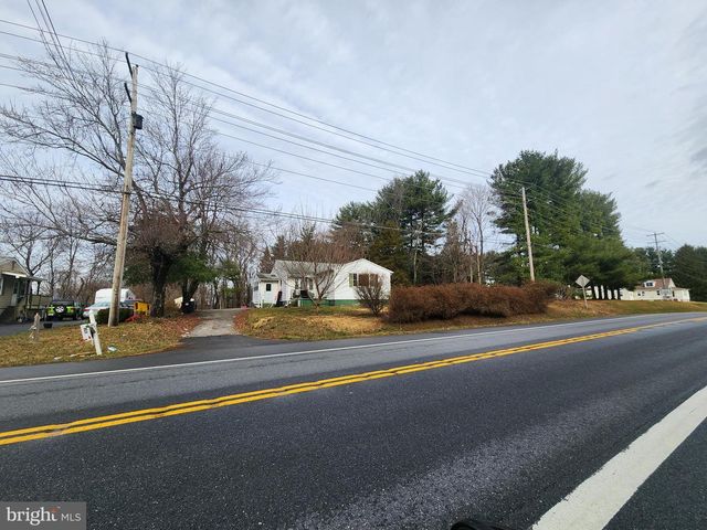 5730 RIDGE RD, Mount Airy, MD 21771