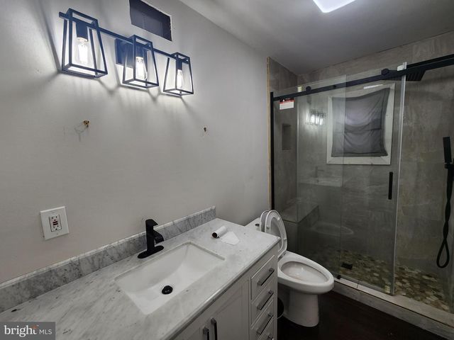 5730 RIDGE RD, Mount Airy, MD 21771