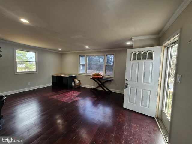 5730 RIDGE RD, Mount Airy, MD 21771