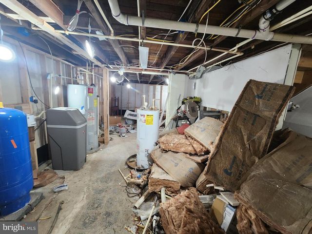 5730 RIDGE RD, Mount Airy, MD 21771