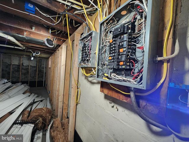 5730 RIDGE RD, Mount Airy, MD 21771